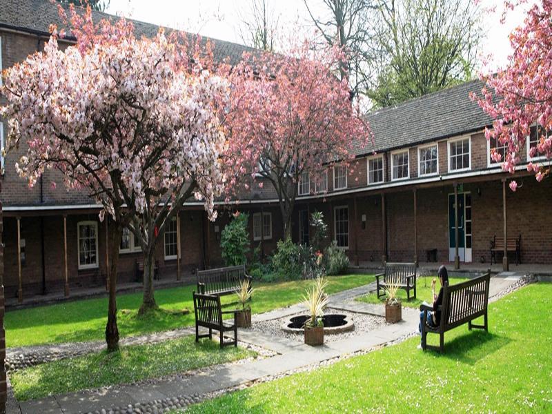 Luther King House Manchester Exterior photo